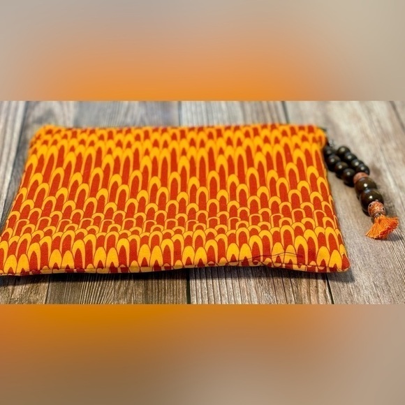 Hand Crafted Toiletries or Makeup Case in vibrant Prints with Beaded Pulls - Picture 3 of 6